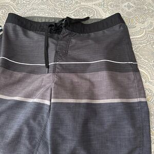 Men’s rip curl size 34 board shorts